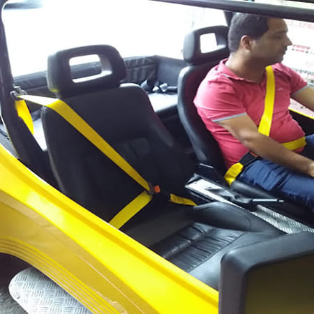 Carpete Automotivo no Alto dos Pinheiros Belo Horizonte MG (31) 3451-5476 INSTALAÇÃO DE CINTO DE SEGURANÇA AUTOMOTIVA